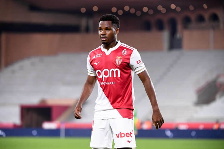 狗子28下载-每体：法蒂最近状态下滑且遭遇伤病，他在摩纳哥陷入困境之中