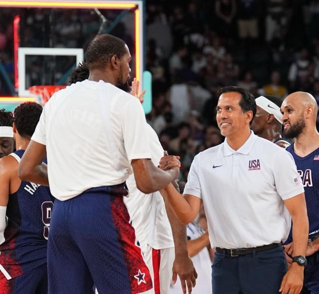 KD继续请战2028年奥运会 斯波：他愿意来很了不起！